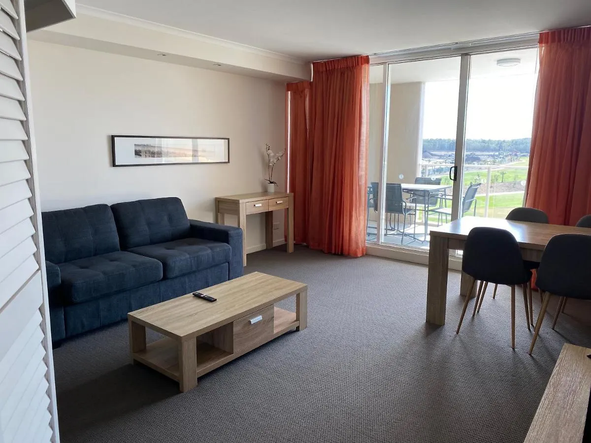 Pelican Waters Resort One Bedroom Apartment Austrália